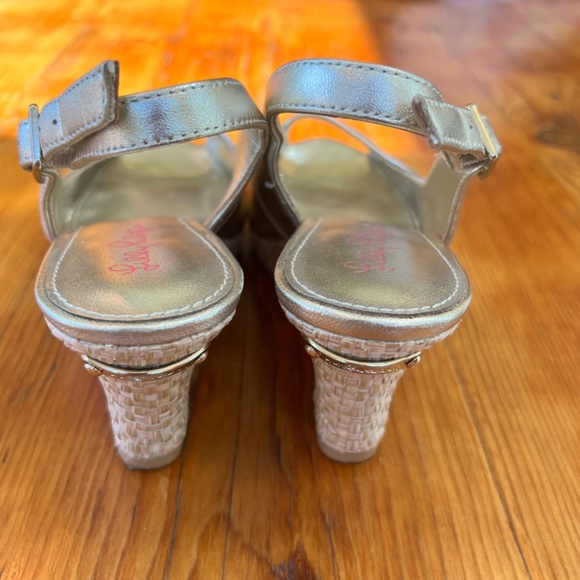 Lilly Pulitzer Gigi Wedge Sandals Women's Gold Metallic Size‎ 8 EUC - Picture 7 of 15